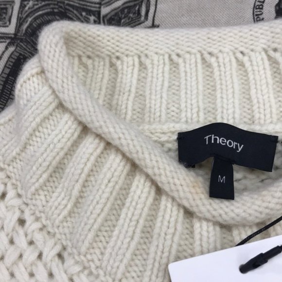 🎁 Theory Basket Stitch Funnelneck Sweater - Picture 2 of 10